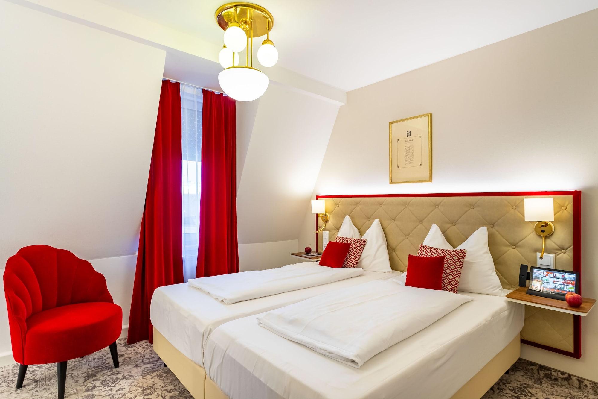 Theaterhotel & Vienna