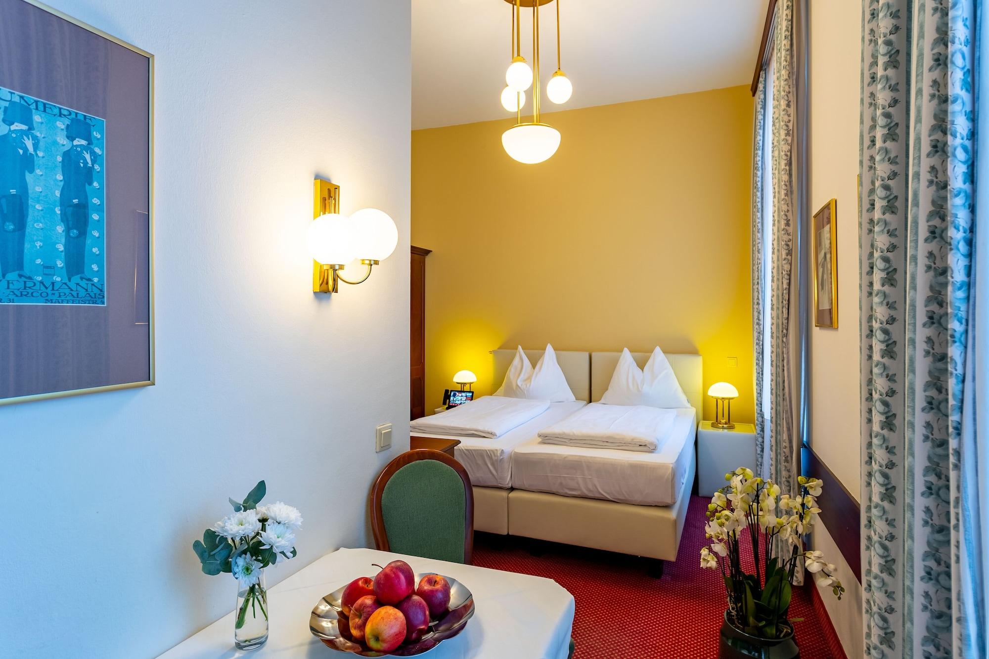 Theaterhotel & 4* Vienne